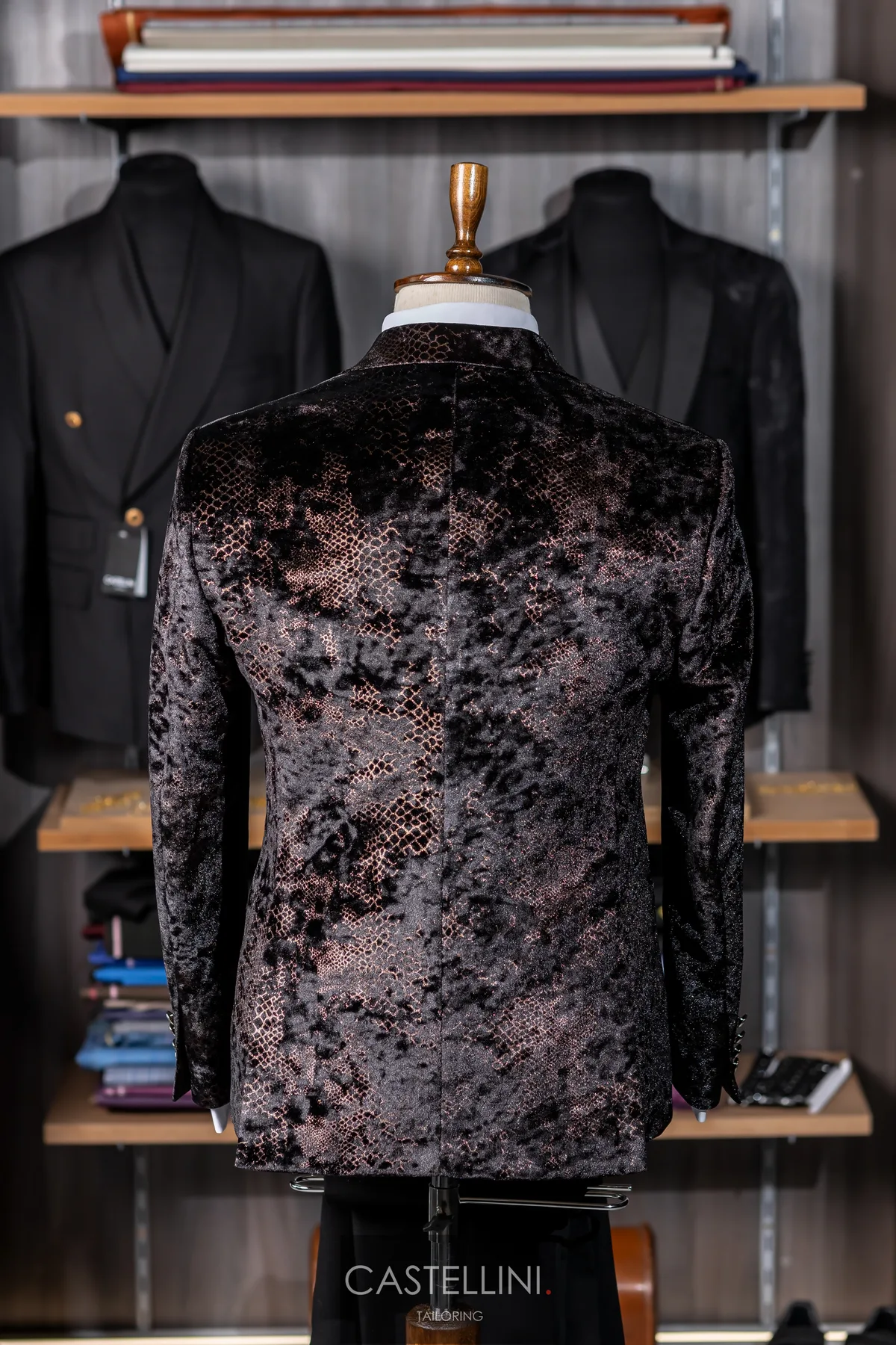 Sacou negru cu print marmorat, vedere 5